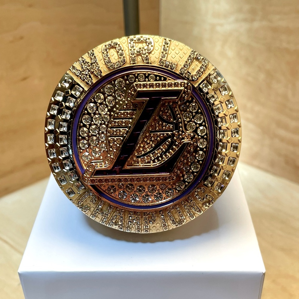 Lakers 2020 Championship paperweight ring
